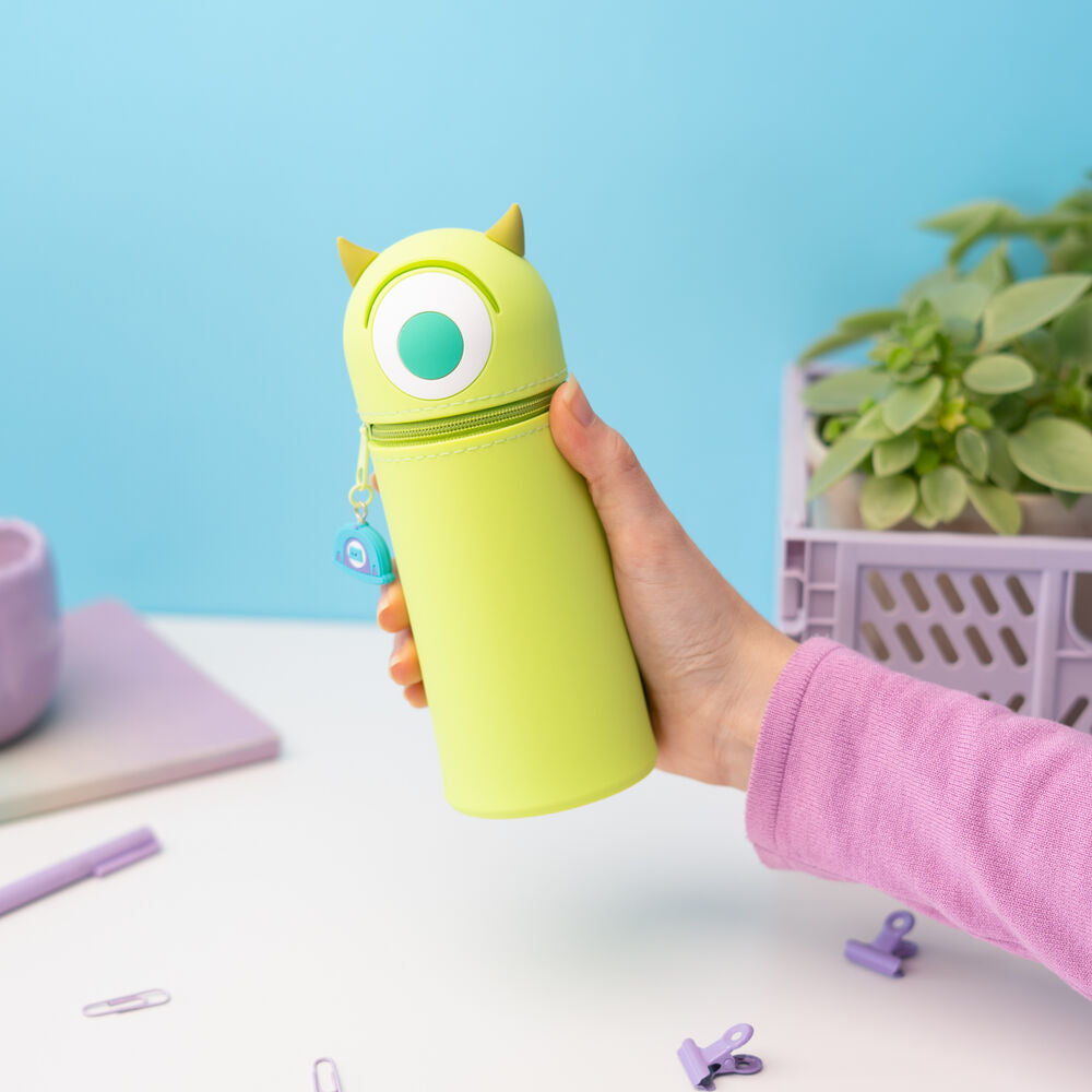 Disney Pixar Monstruos S.A Mike Wazowski 3D pencil case Nerdscape