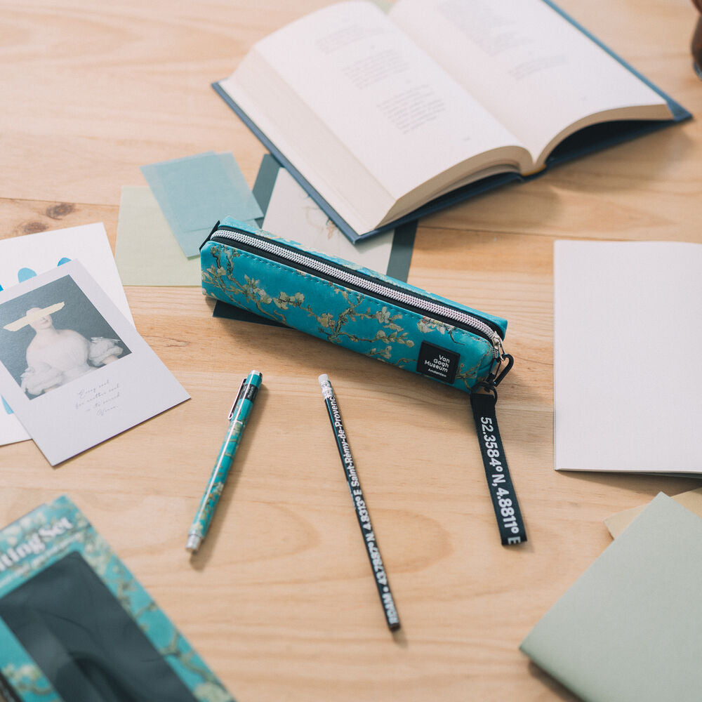 Van Gogh Museum Set pencil case + pen + pencil Nerdscape