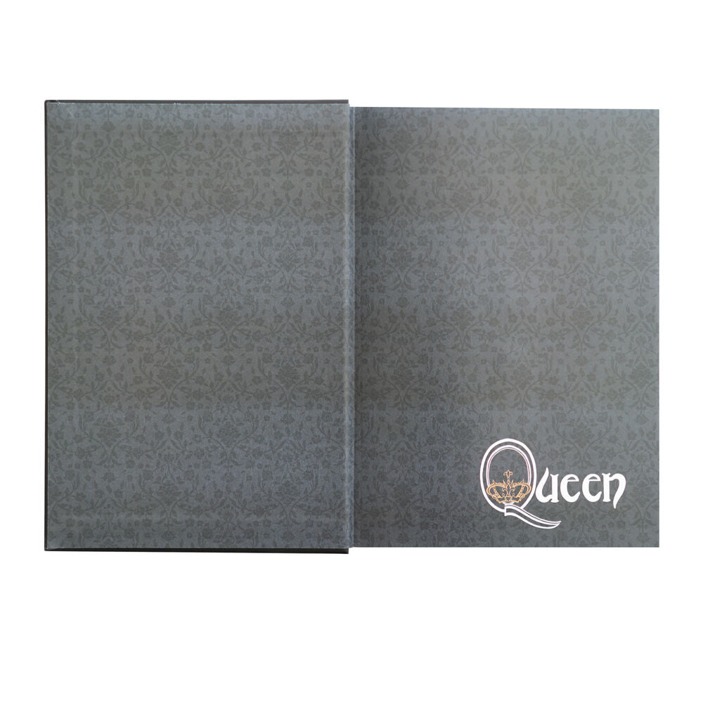 Queen Premium Notebook A5 – Eleganza Nerd con Copertina Opaca, Segnalibro e Tasche Interna Nerdscape