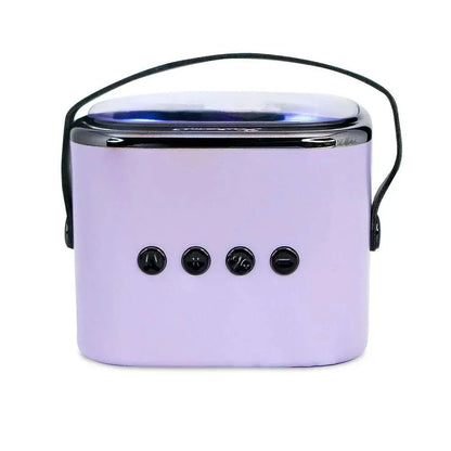 Mini speaker portatile viola con manico e pulsanti neri, accessorio tech Nerdscape