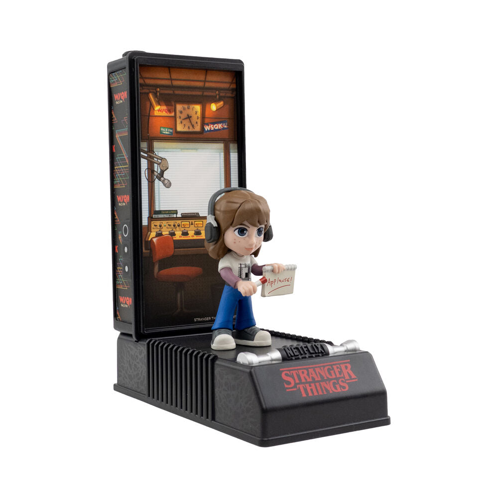 Stranger Things assorted Walkie Talkie capsule surprise figure