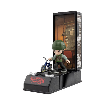 Stranger Things assorted Walkie Talkie capsule surprise figure