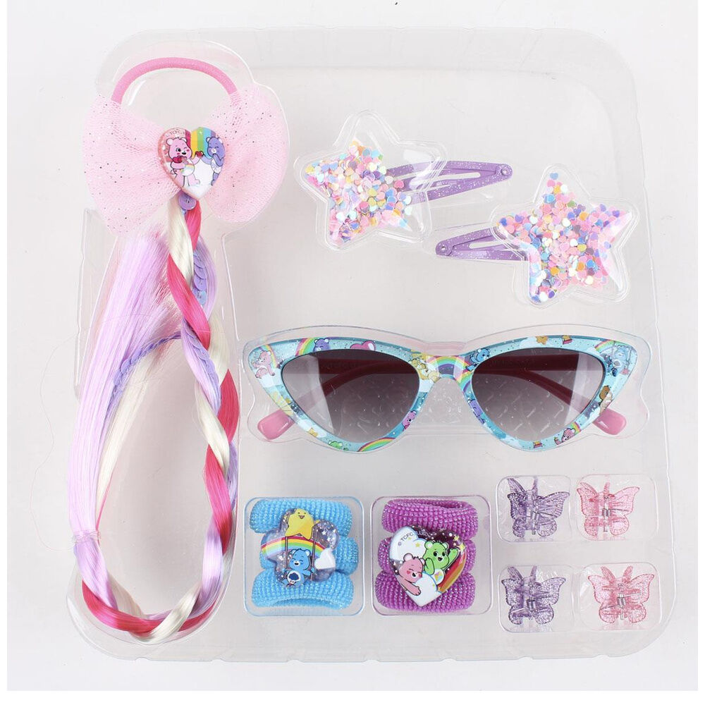 Hello Kitty beauty set + sunglasses Nerdscape