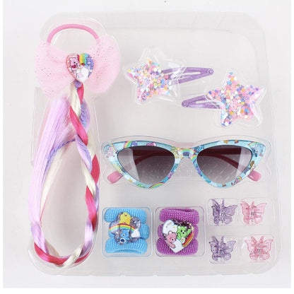Hello Kitty beauty set + sunglasses Nerdscape
