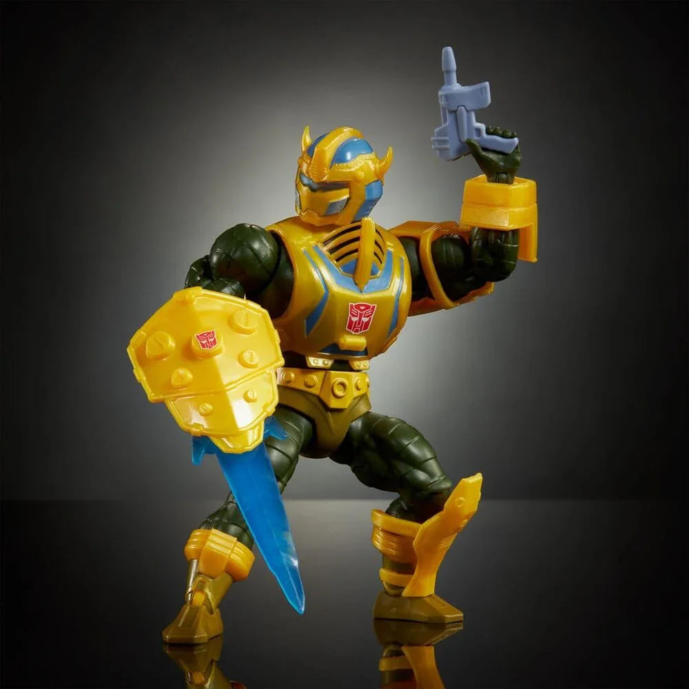 Masters of the Universe x Transformers Bumblebee Armor Man-At-Arms figure 14cm Nerdscape