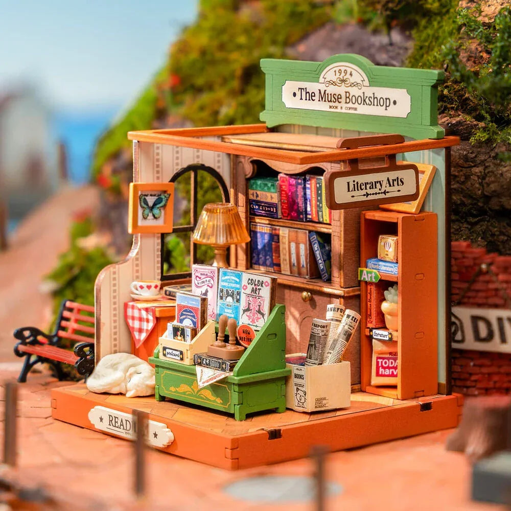 The Muse Bookshop model 68pcs Nerdscape