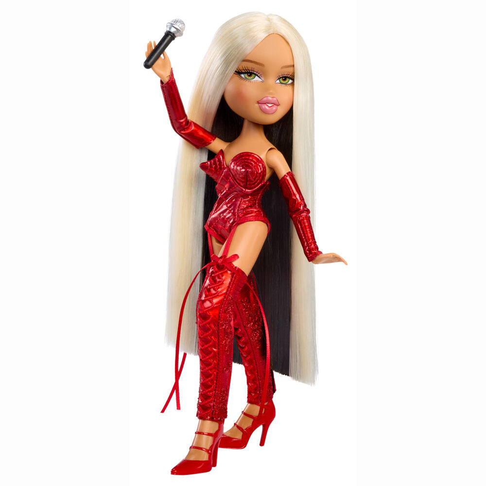 Bratz Lola Indigo doll Nerdscape