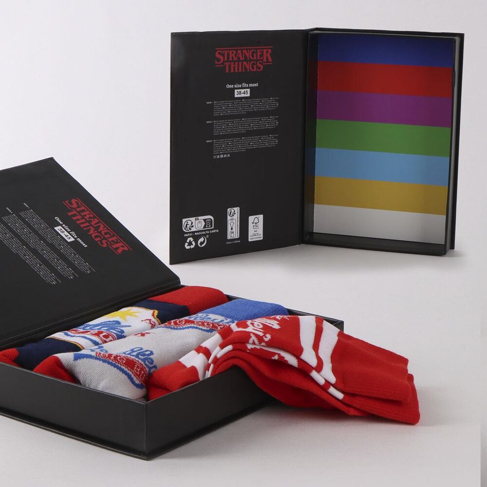 Stranger Things pack 3 assorted socks adult Nerdscape