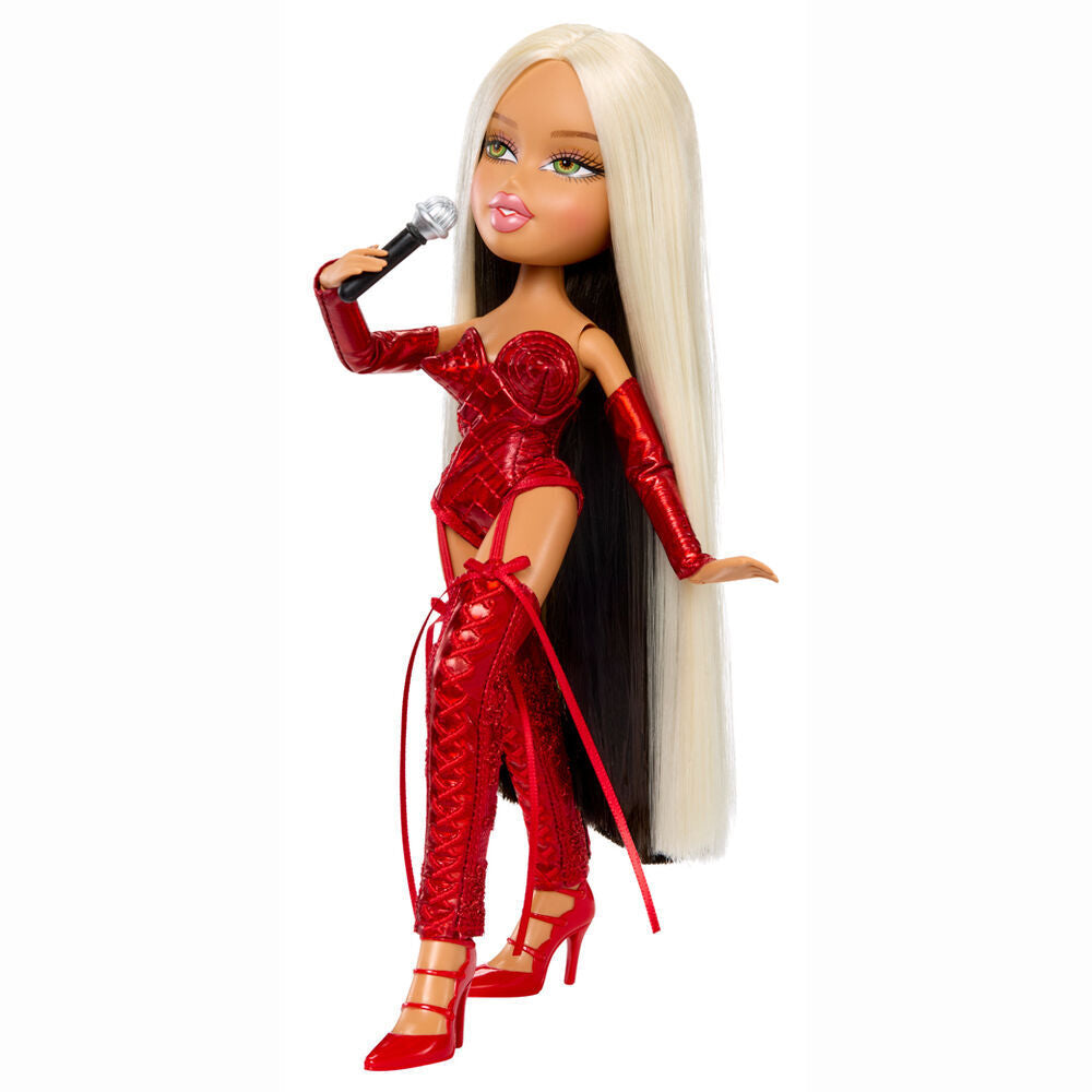 Bratz Lola Indigo doll Nerdscape