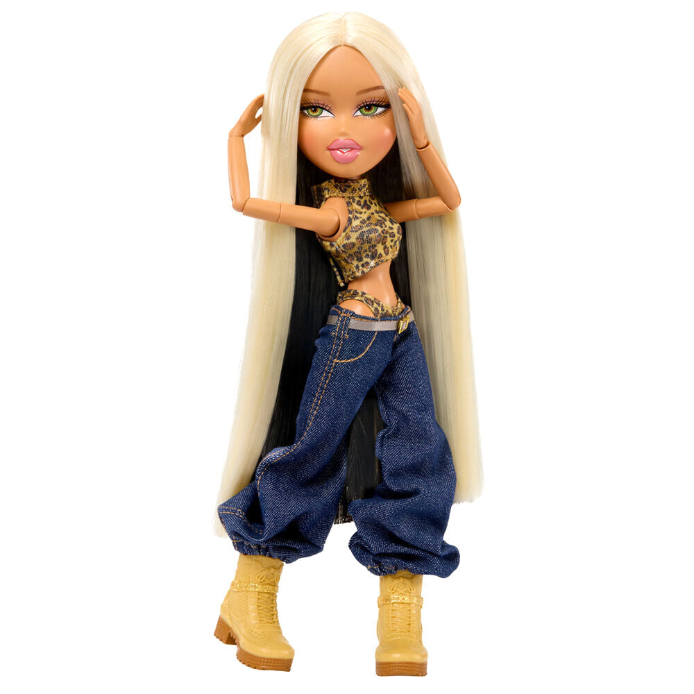 Bratz Lola Indigo doll Nerdscape