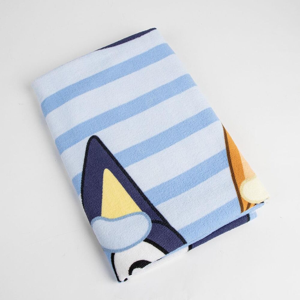 Bluey microfibre beach towel Nerdscape