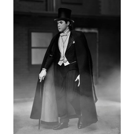 Figurine Dracula Carfax Abbey de Universal Monsters, 18 cm