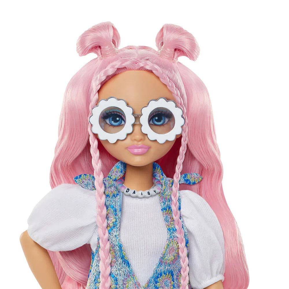 Barbie Dream Besties Daisy doll Nerdscape