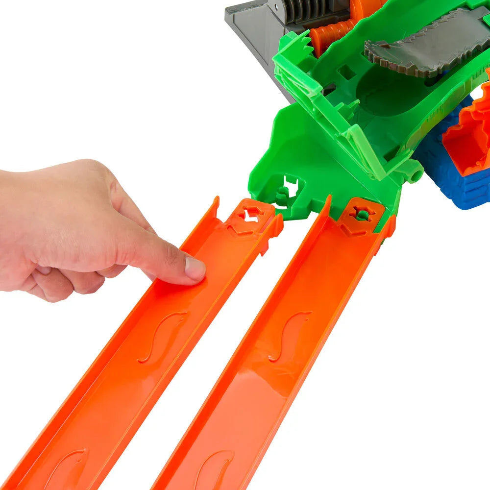 Hot Wheels Monster Trucks Dragon Demolition Nerdscape