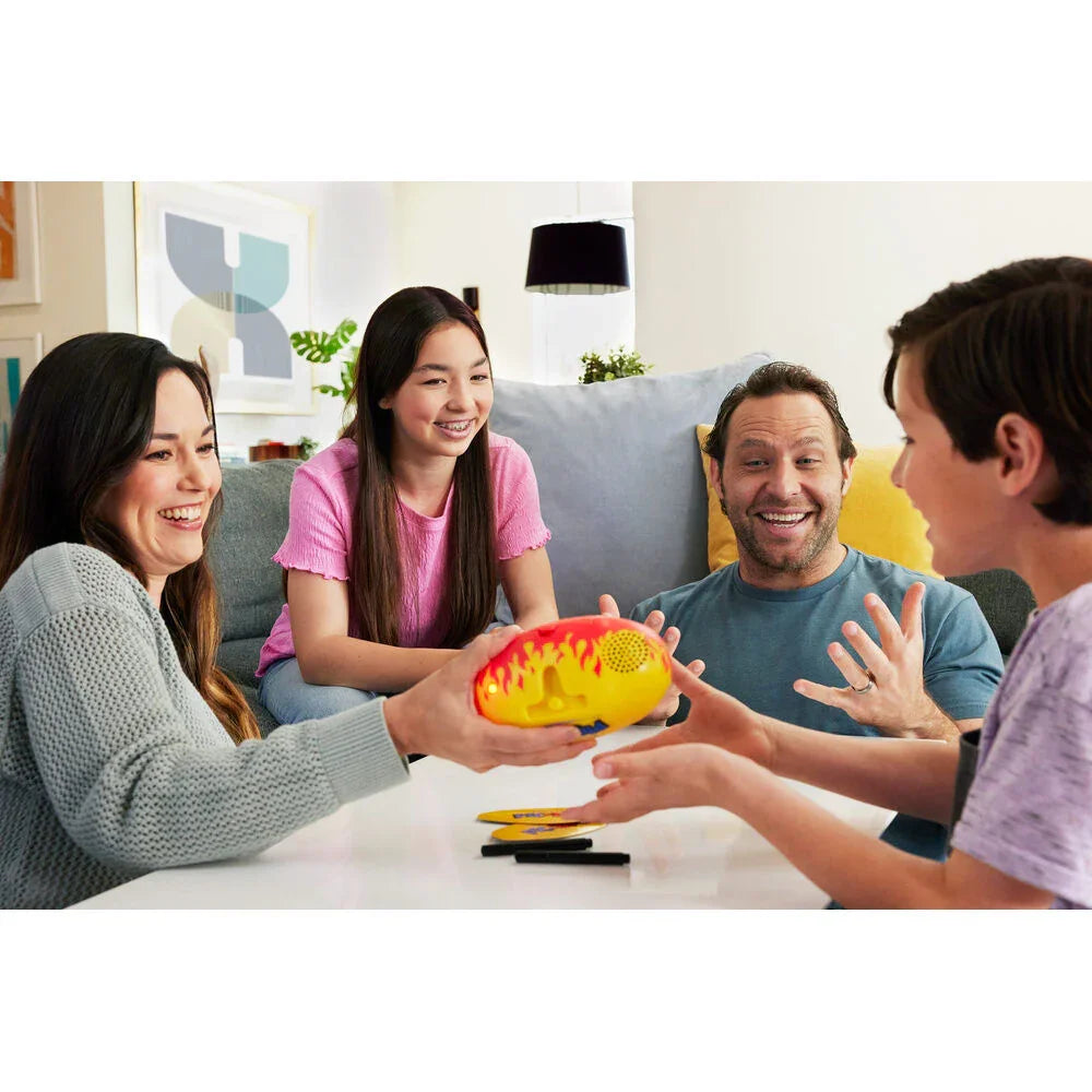 Spanish Pictionary Pic-Tato board game Nerdscape