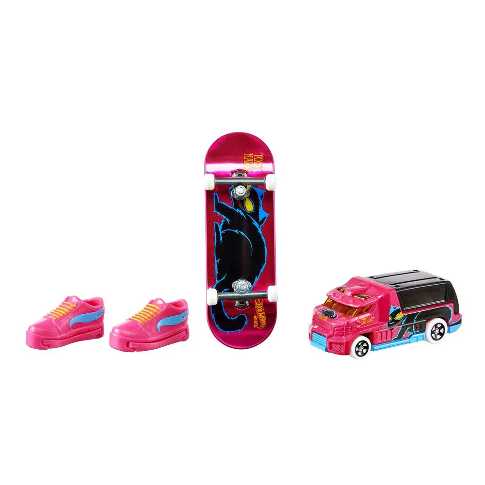 Hot Wheels assorted Skate + Car Nerdscape