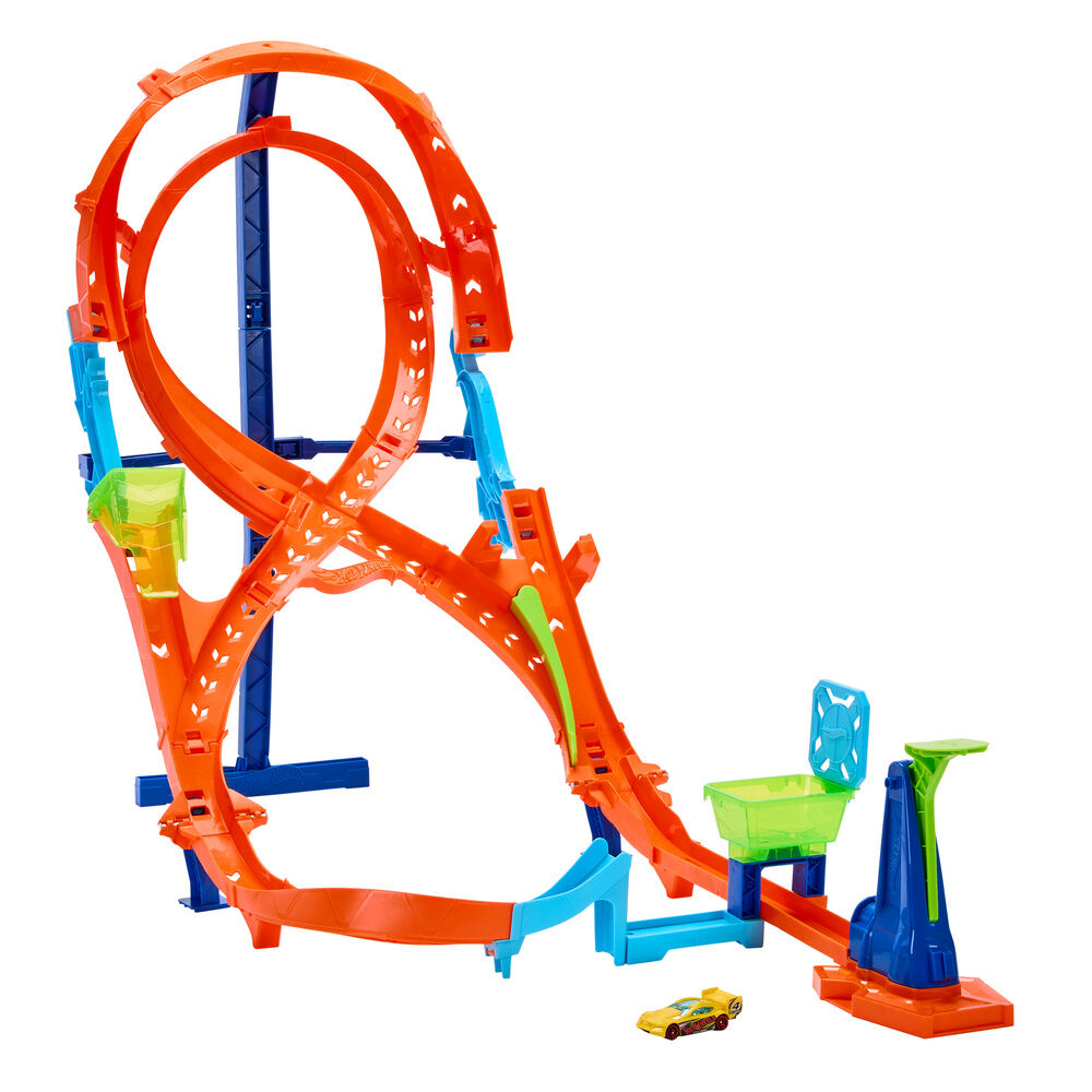 Hot Wheels Vertical 8 jump Nerdscape