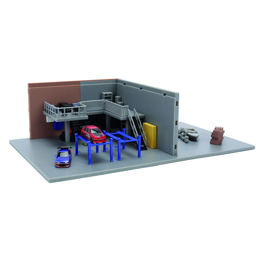 Fast & Furious Hans garage diorama replica