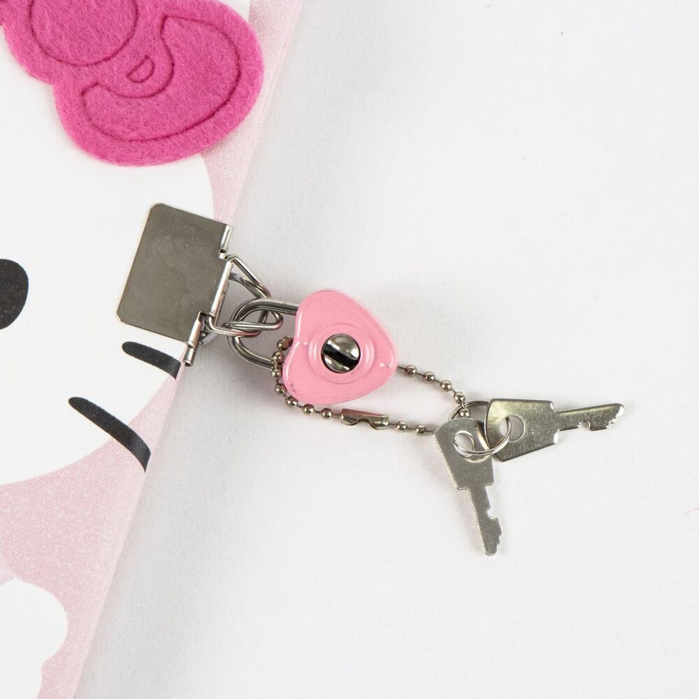 Hello Kitty Diary + pen Nerdscape