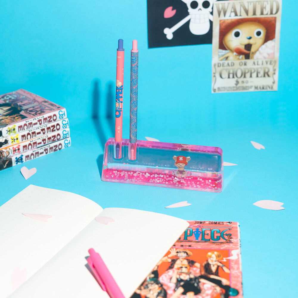 One Piece Chopper set of pencil, pen and acrylic stand Nerdscape