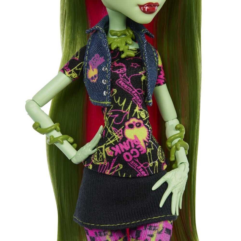 Monster High Repro Venus McFlytrap doll Nerdscape