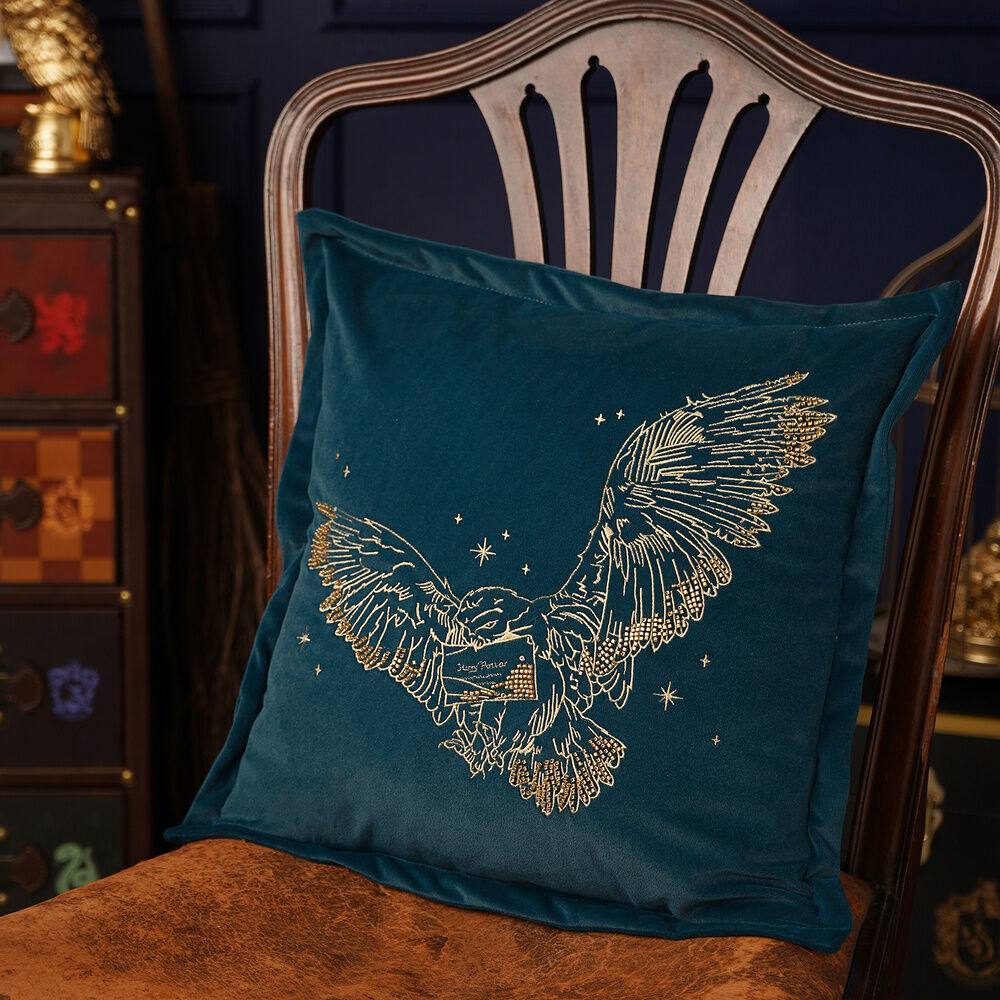 Harry Potter Hedwig velvet cushion Nerdscape