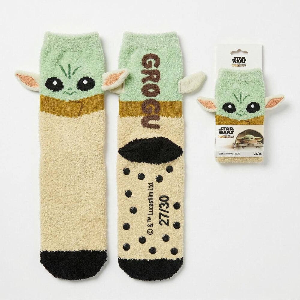 Star Wars The Mandalorian Baby Yoda anti-slip socks Nerdscape