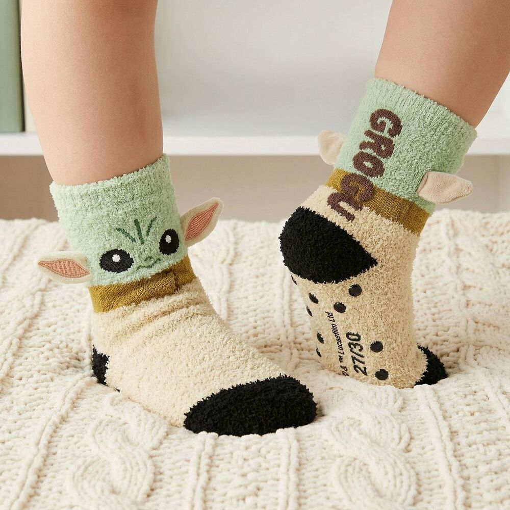 Star Wars The Mandalorian Baby Yoda anti-slip socks Nerdscape