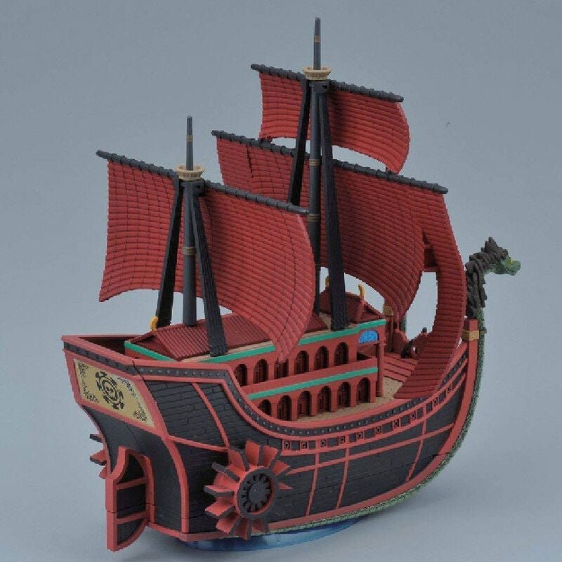 One Piece Nine Snake Kuja Pirate Ship Model kit figure 15cm - Nerdscape