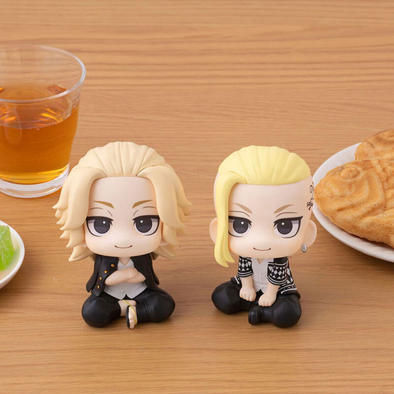 Pack 2 Figures Tokyo Revengers Look up Manjiro Sano and Ken Ryuguji 11cm