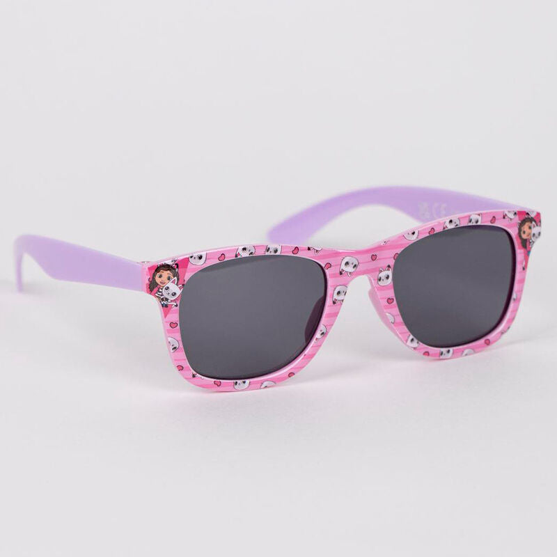 Gabby Doll House Set cap + sunglasses Nerdscape
