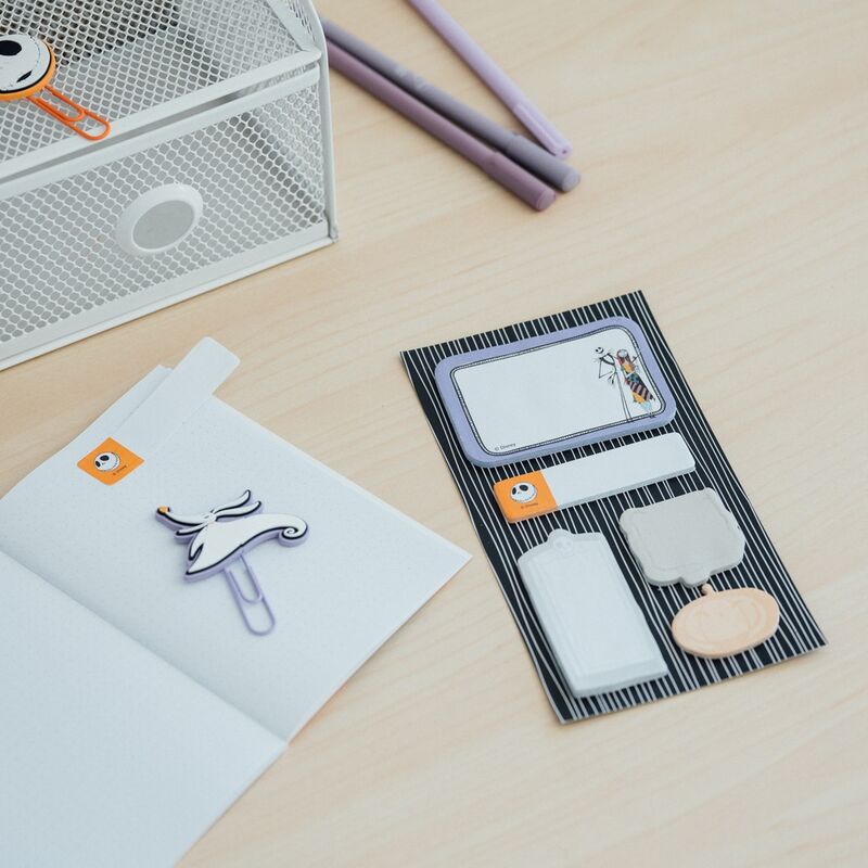 Disney The Nightmare Before Christmas Stationery Kit with Pens, Notebooks & Pencil Case – Nerdscape