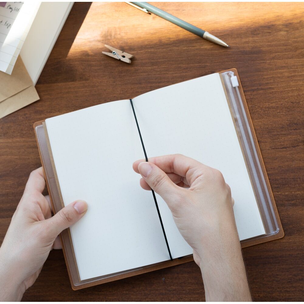 Naruto Shippuden Travel Notebook con Due Quaderni Sostituibili - Nerdscape