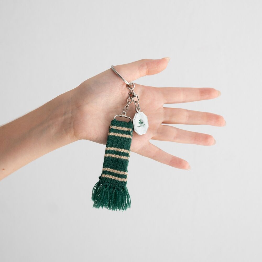 Harry Potter Slytherin scarf keychain