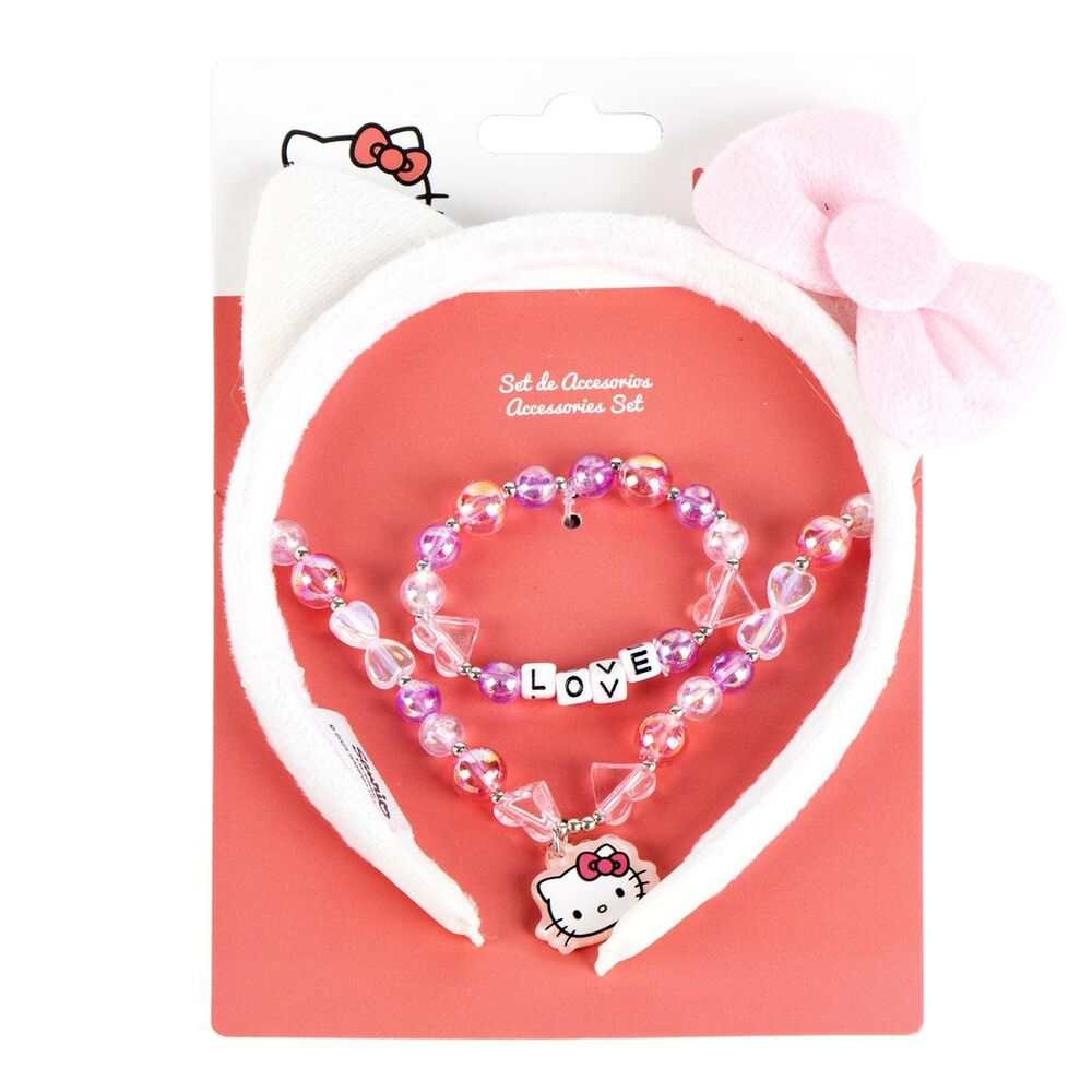 Hello Kitty costume jewellery set measuring 12.5x19x2cm