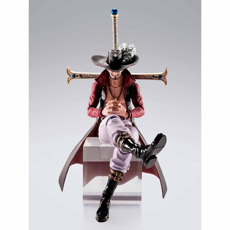 One Piece Collectors Shop Dracule Mihawk S.H. Figuarts figure 16,5cm