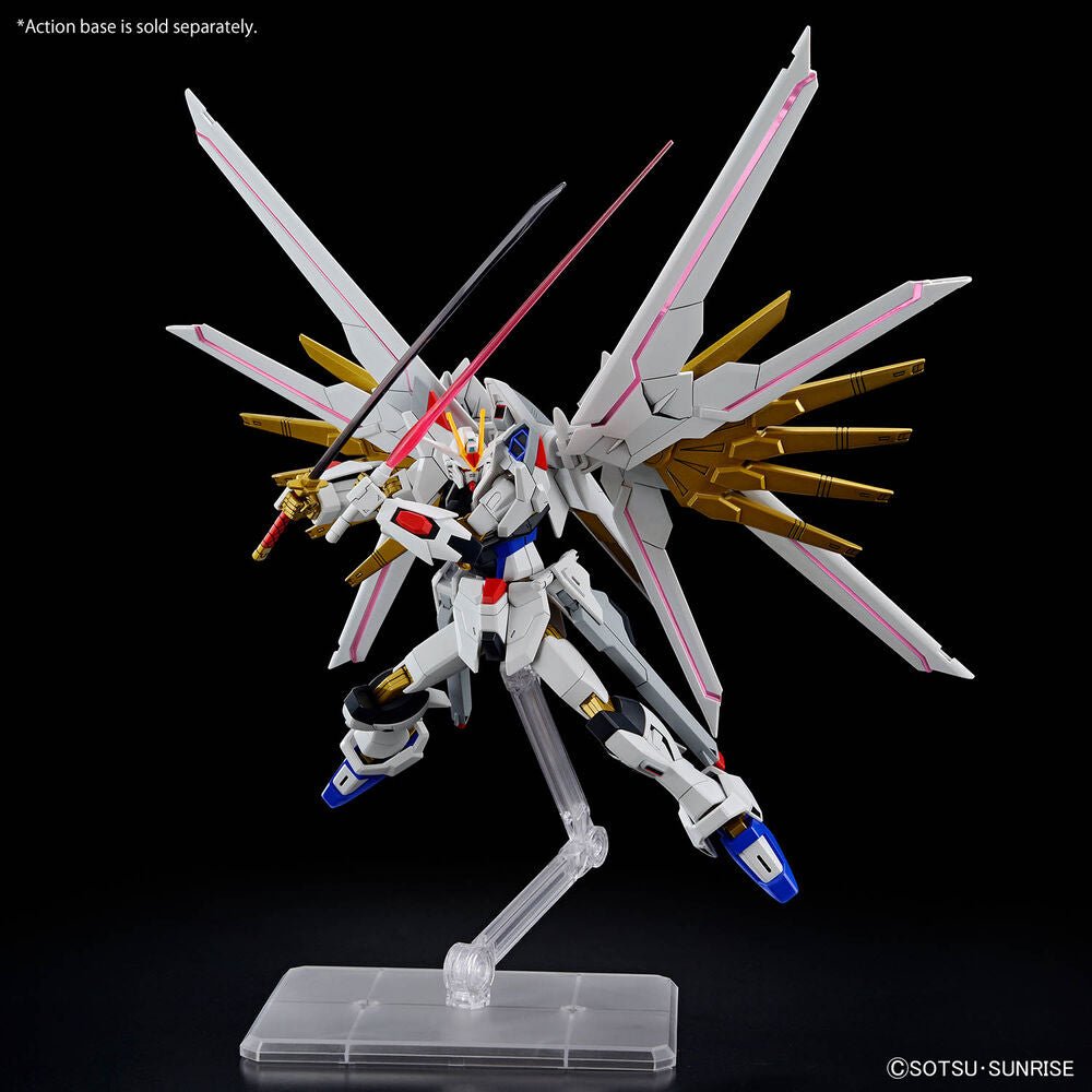 Model Kit HGCE 1/144 Mighty Strike Freedom Gundam - Nerdscape