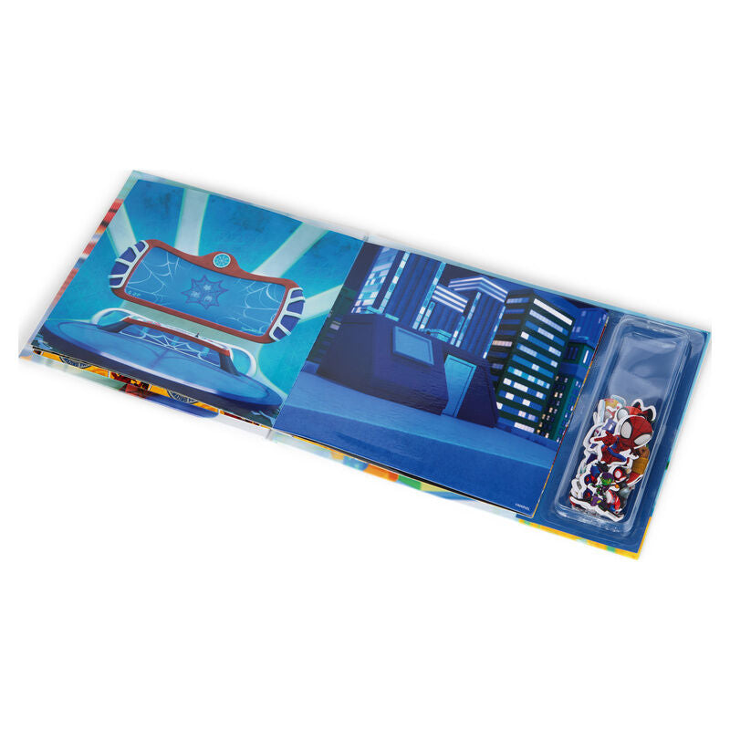 Marvel Spiderman Magnetic book + sticker