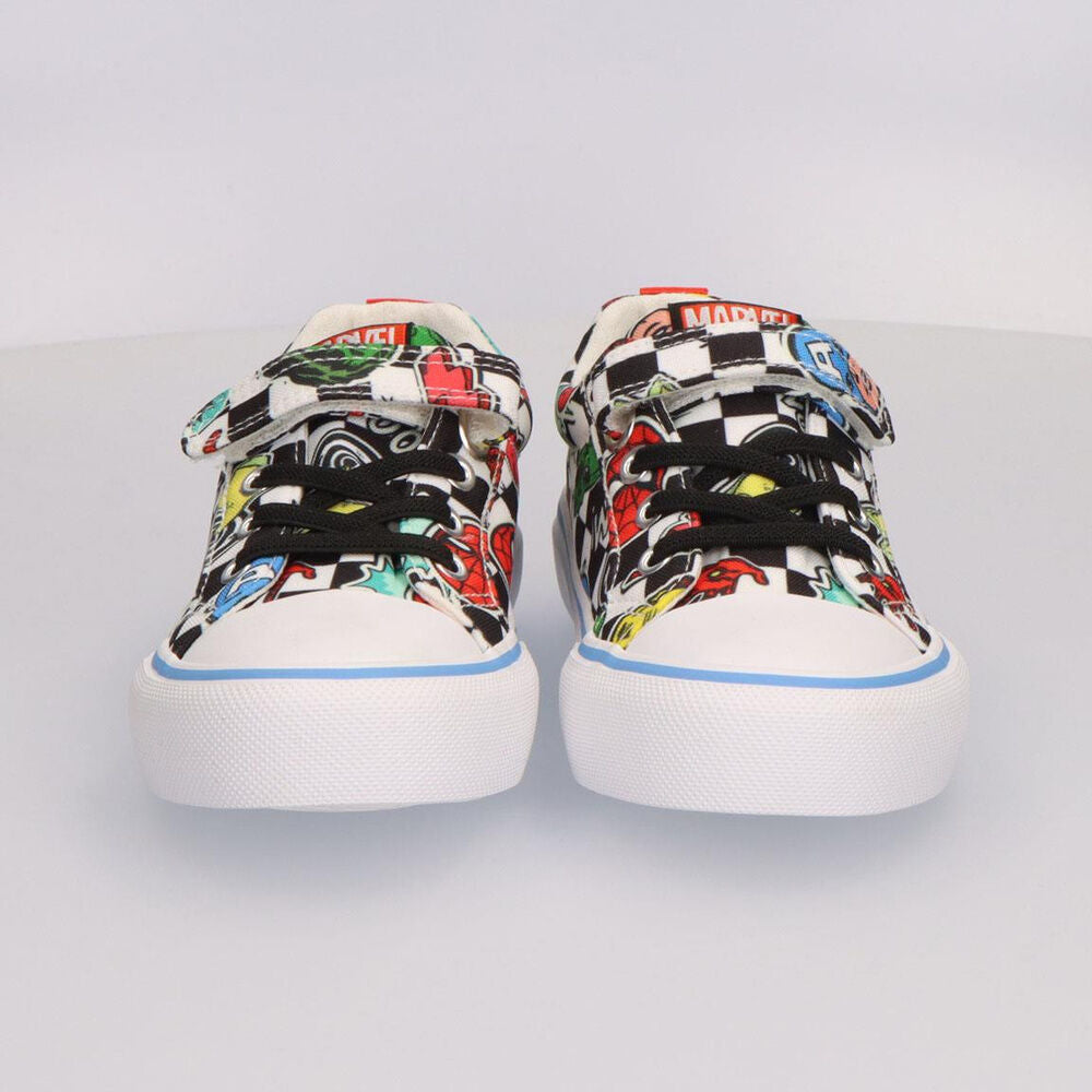 Marvel Vengadores Avengers canvas trainers