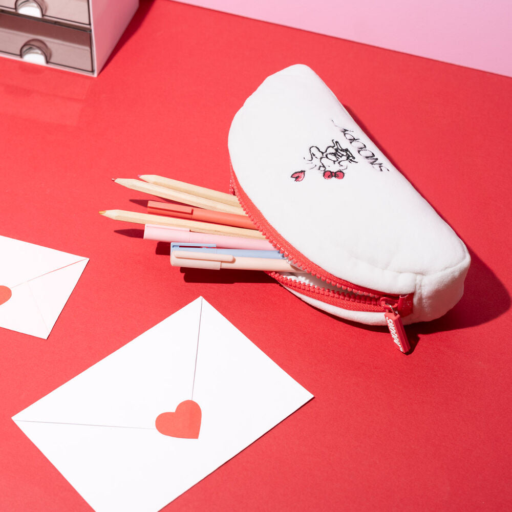 Peanuts Snoopy pencil case Nerdscape