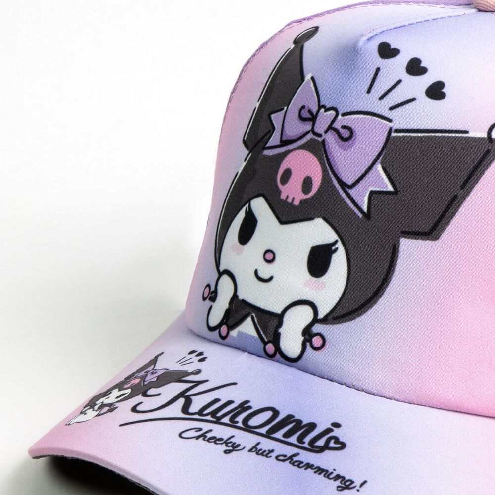 Cappellino viola e rosa con stampa Kuromi Sanrio Nerdscape, accessorio kawaii per fan anime.