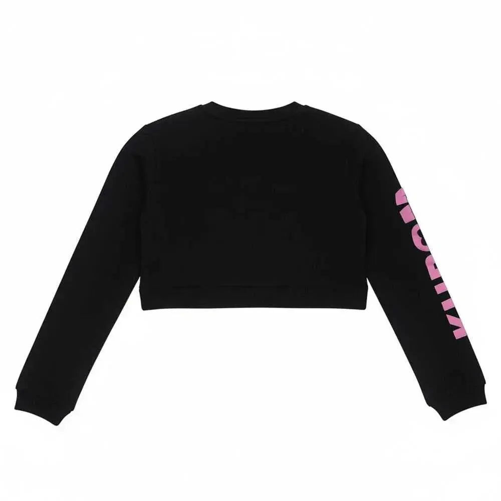 Felpa crop nera manica lunga con scritta rosa Kuro su manica, moda Nerdscape.