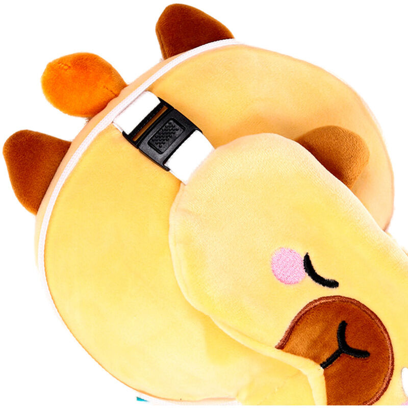 Capibara Duke Relaxeazzz travel pillow eye mask Nerdscape