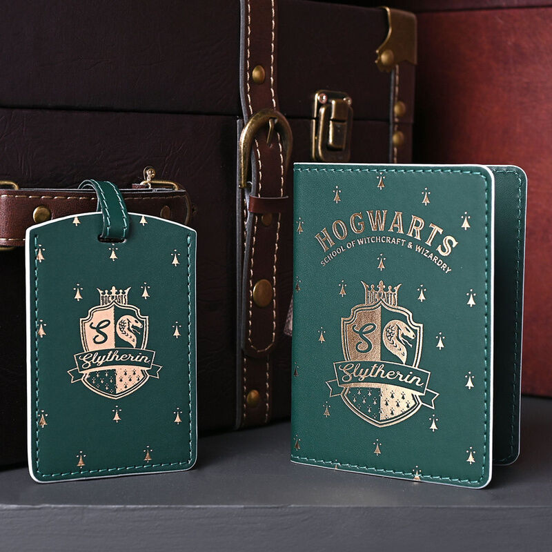 Harry Potter Slytherin passport holder & luggage tag Nerdscape
