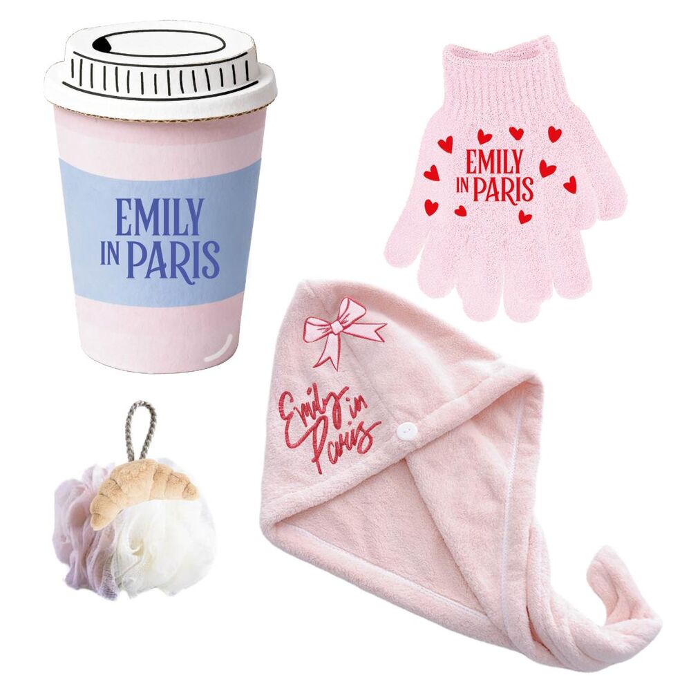 Emily in Paris beauty set