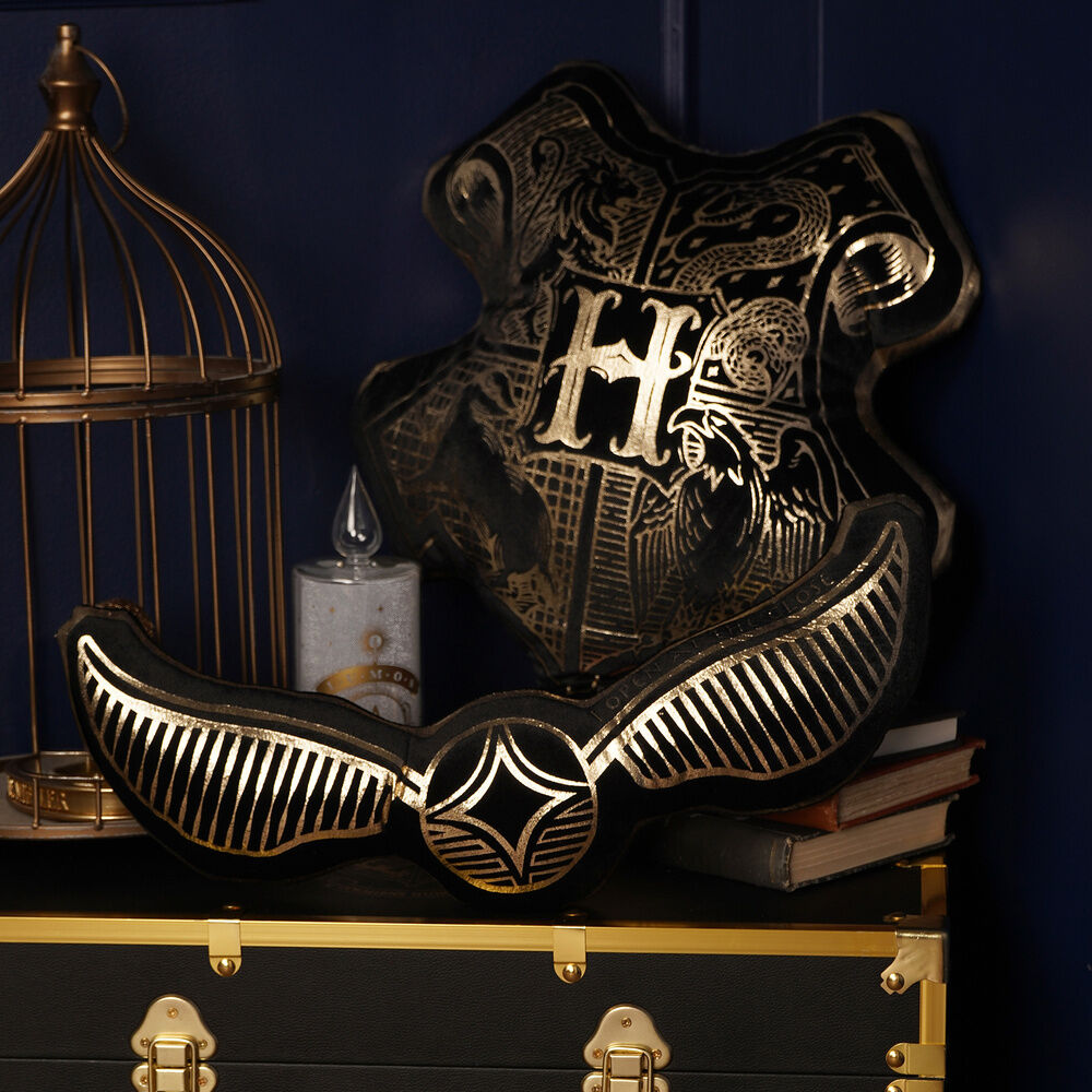 Harry Potter Snitch velvet cushion